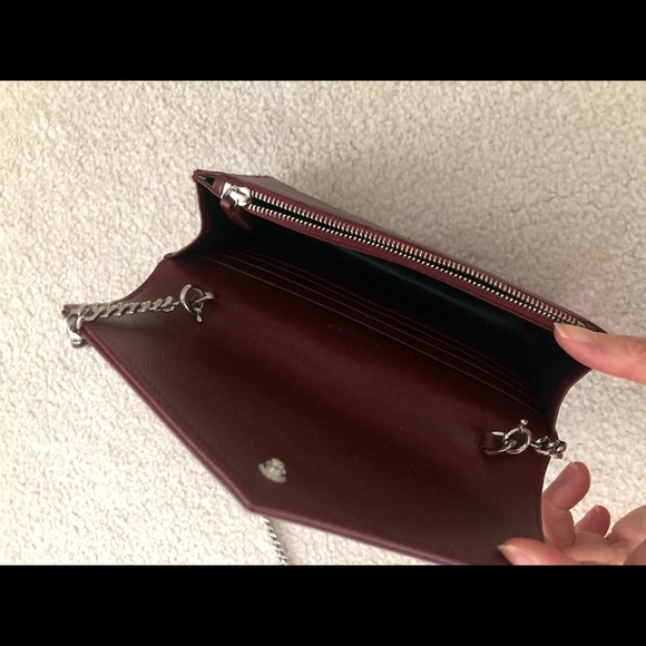 SOLD Ysl envelope wallet on chain. 99% new. - Picture 3 of 6